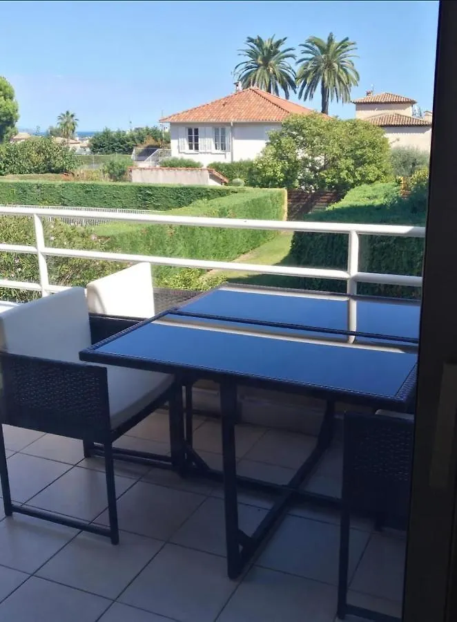 Holiday home 3Bdr Apartment Terrasse Sea View Parking Pool Antibes France